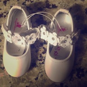 Rugged Bear shoes never worn